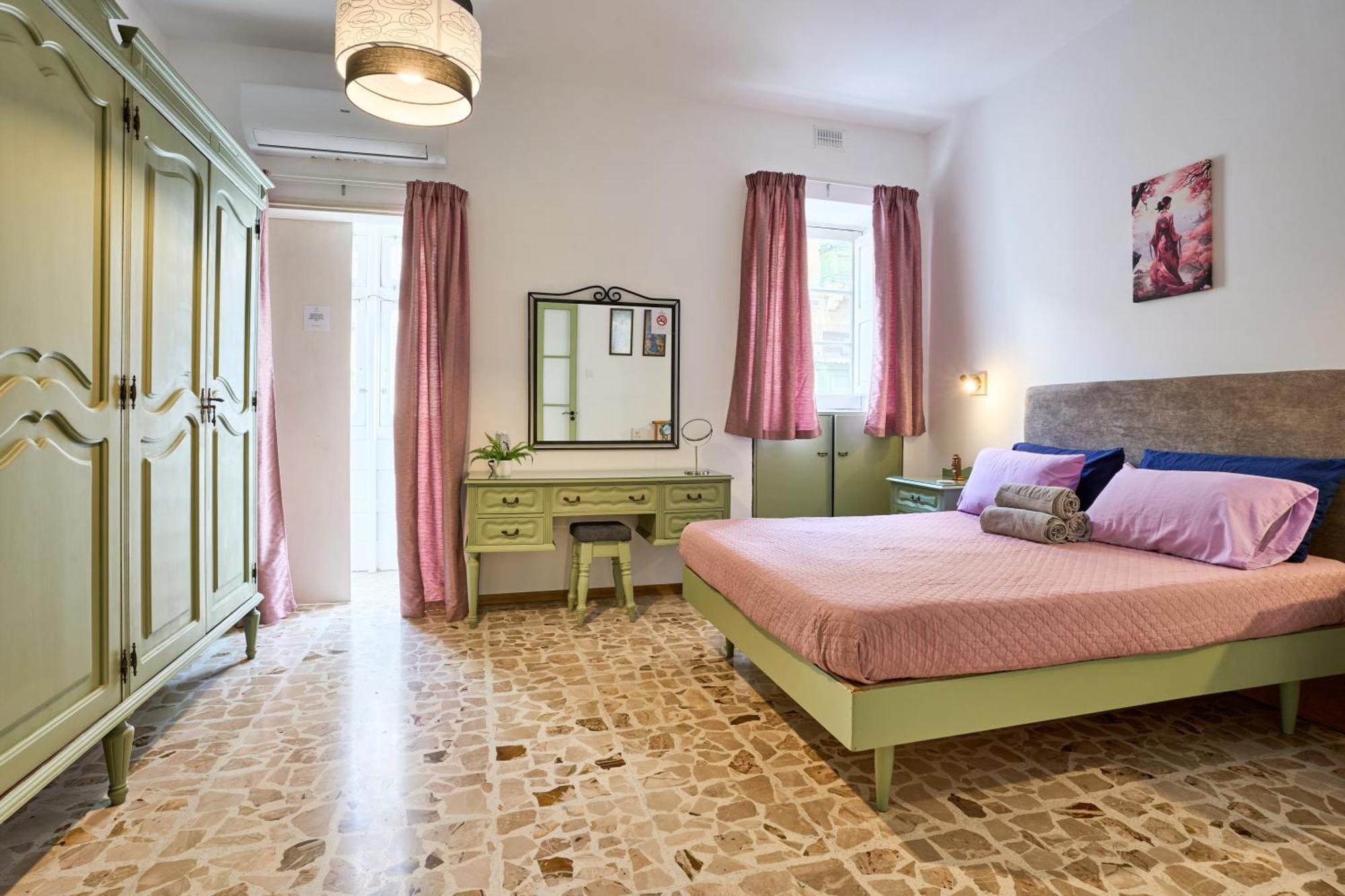 Ta' Nena Apartment In Floriana, 10 Minutes Away From Valletta Kültér fotó