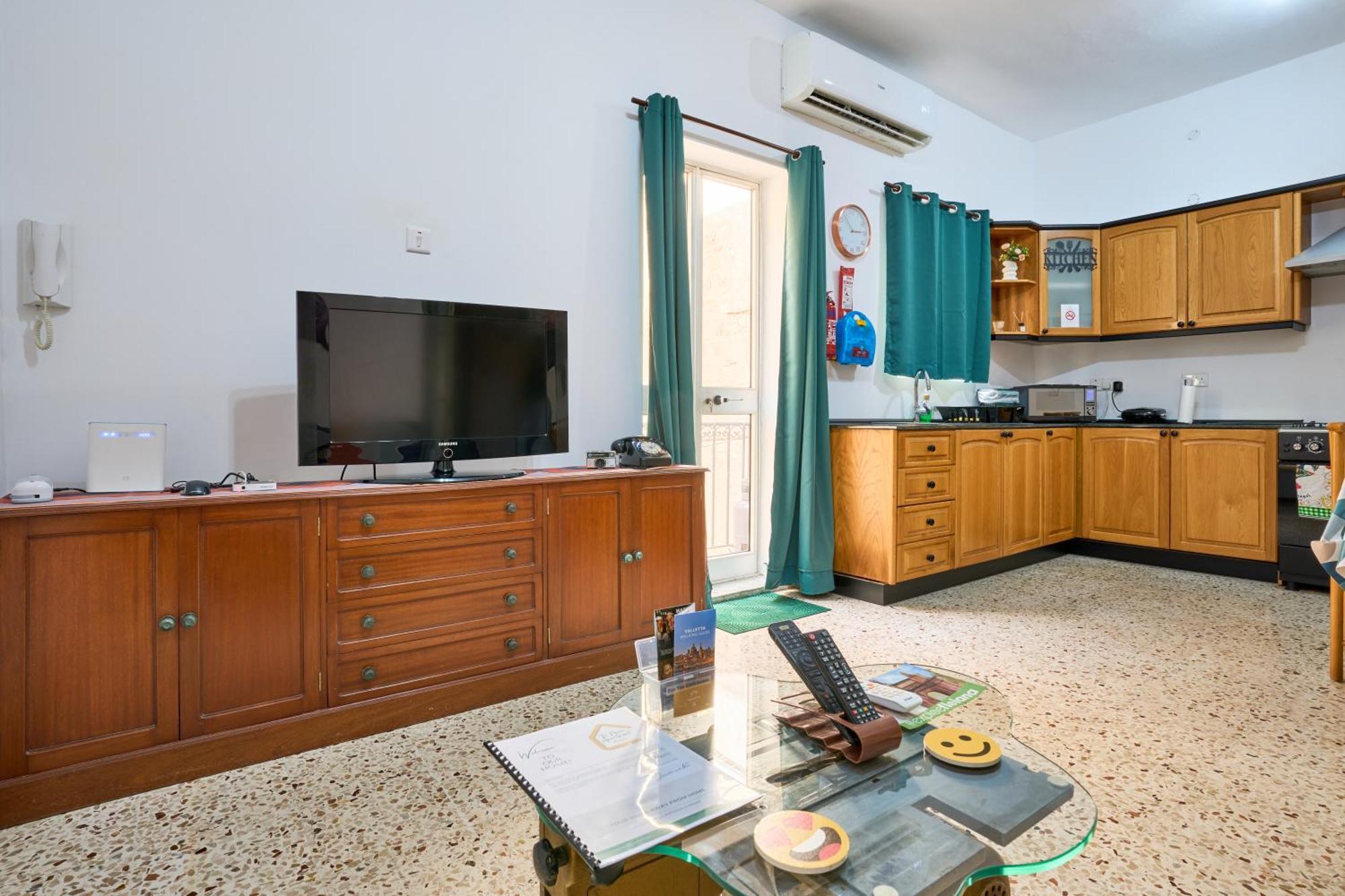 Ta' Nena Apartment In Floriana, 10 Minutes Away From Valletta Kültér fotó
