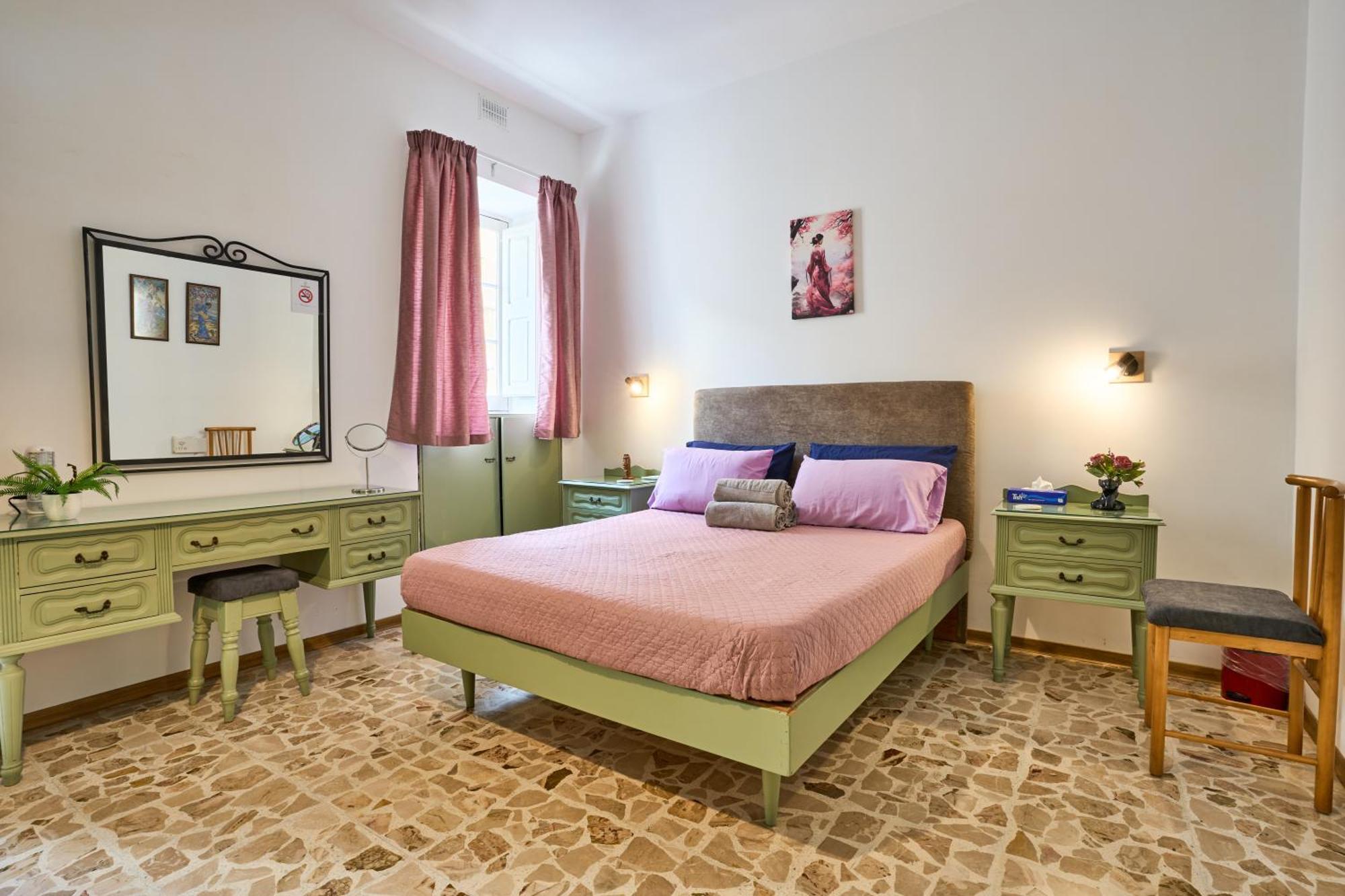 Ta' Nena Apartment In Floriana, 10 Minutes Away From Valletta Kültér fotó